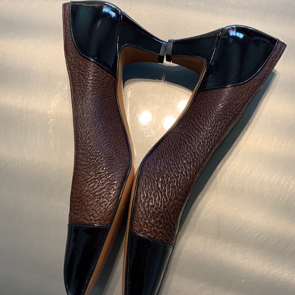 David Evins Brown & Black Spectator Pump Size 9 AA - Picture 7 of 14